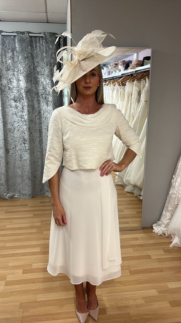 Lizabella Ivory Mother Of The Bride/Groom Size 12