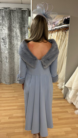 Gabriela Sanchez Blue Mother Of The Bride/Groom Dress With Detachable Faux Fur Size 14