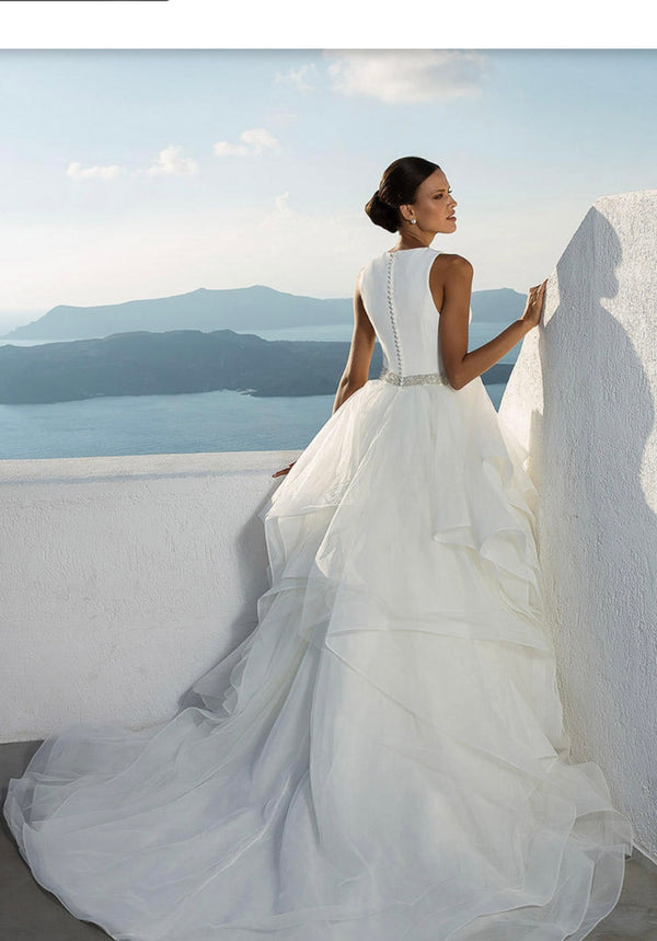 Justin Alexander 88023 Ivory Wedding Dress Size 8