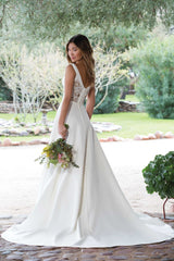 Justin Alexander 1131 Ivory Wedding Dress Size 8