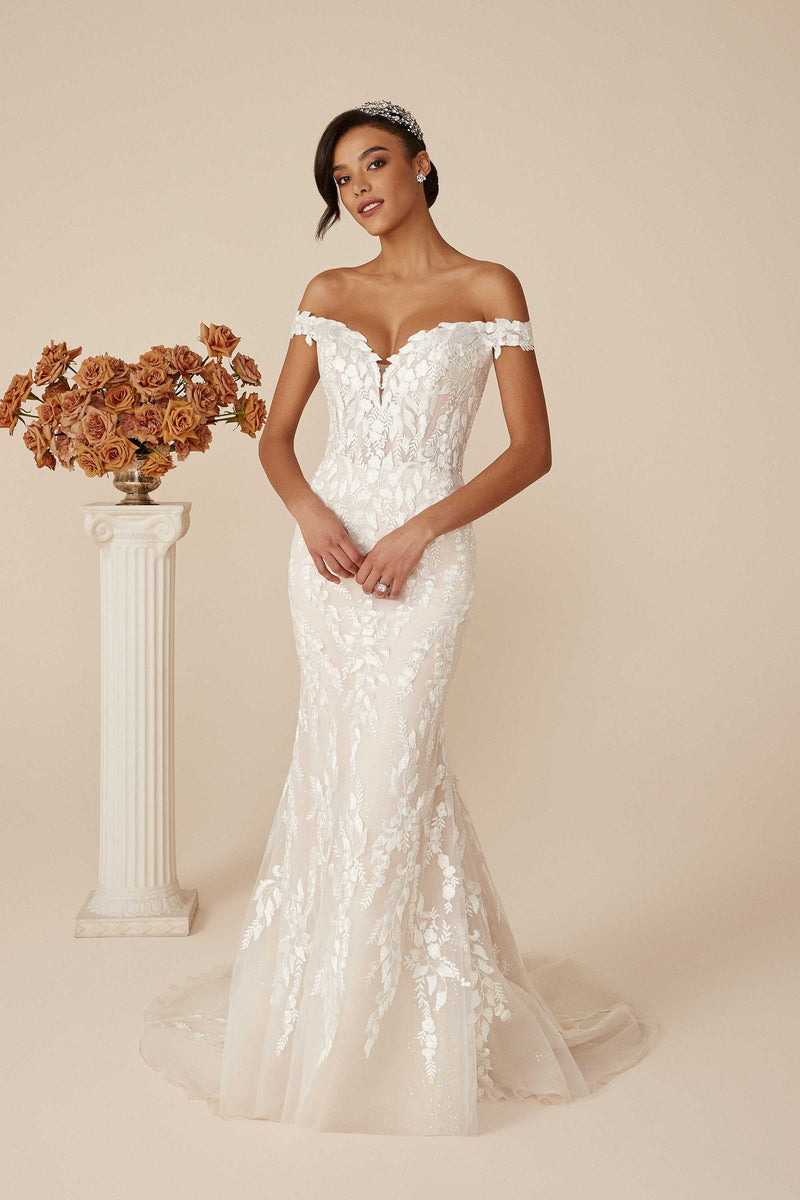 Justin Alexander 88245 Deidra Ivory Wedding Dress Size 12