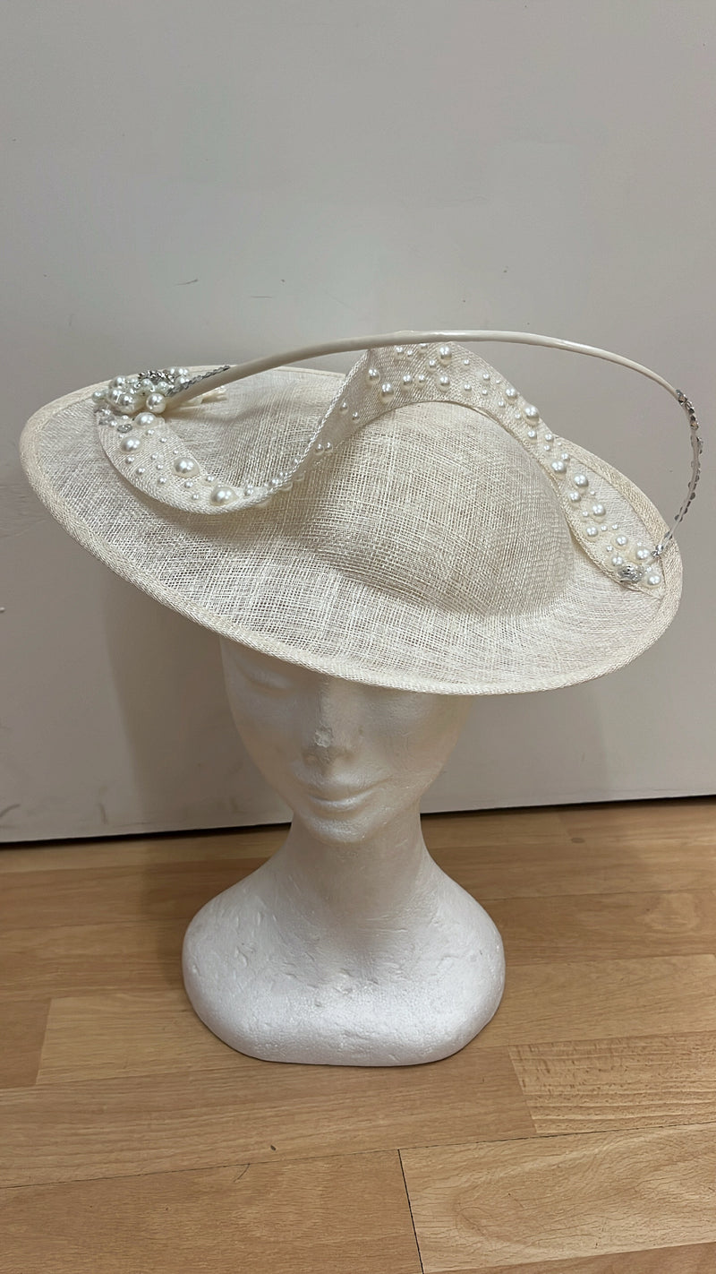 Ivory Headpiece With Pearl Detail