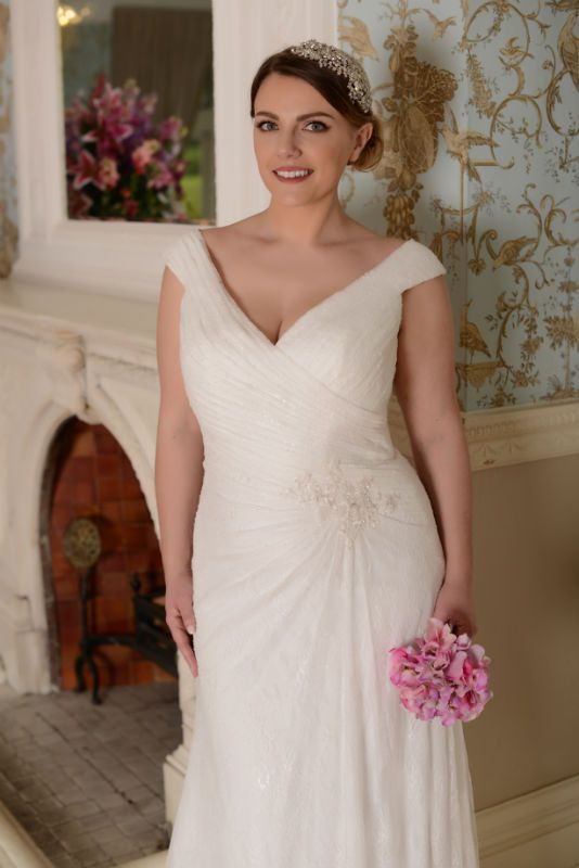 Mille May Bridal Ivory MG021 Wedding Dress Size 22