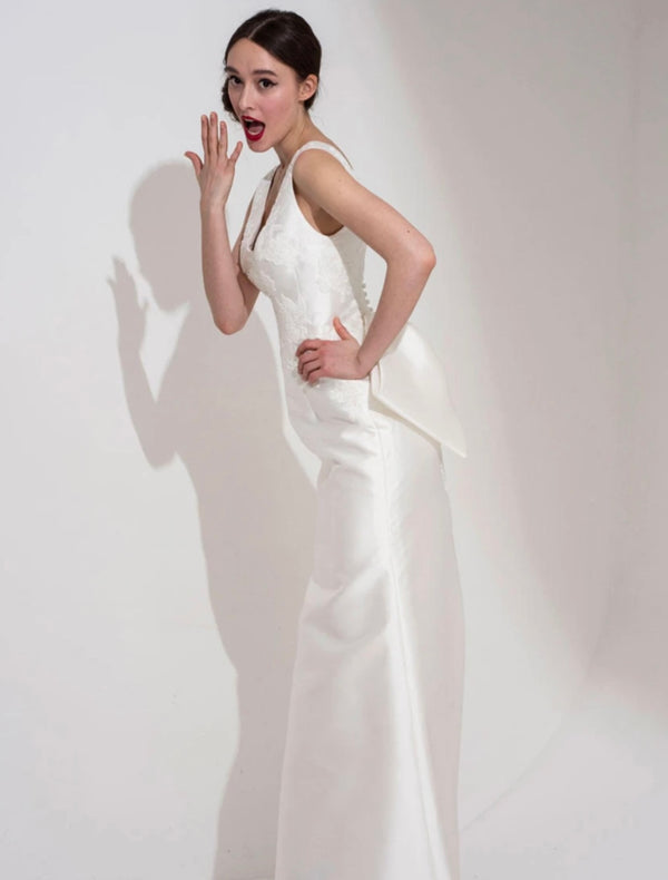 Freda Bennet Cara Ivory Wedding Dress Size 20 Brand New