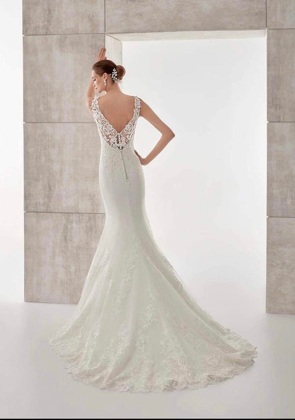 Nicole Milan Ivory Wedding Dress Size 10 New