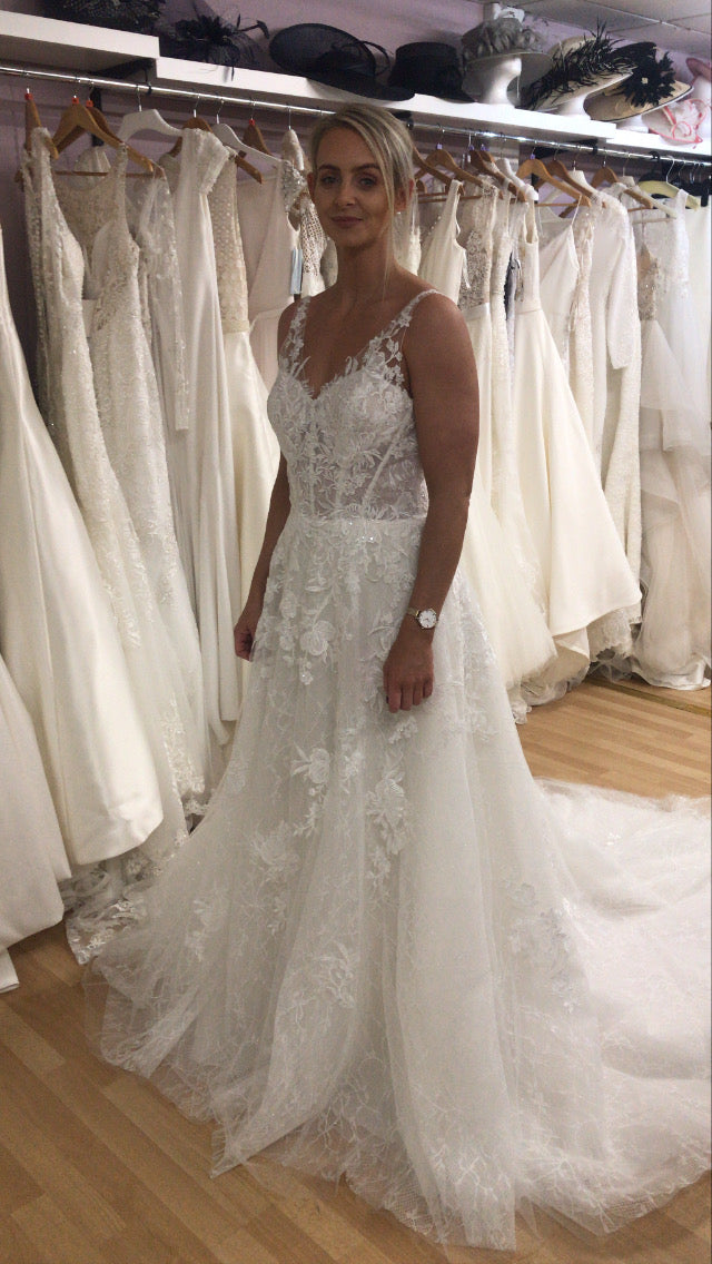 Modeca Karen Brand New Wedding Dress Size 14