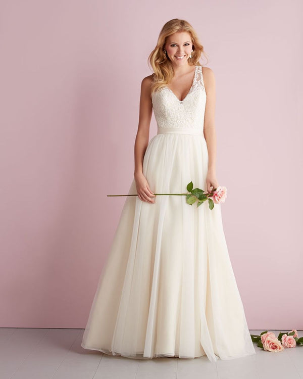 Allure 2716 Ivory Wedding Dress Size 20 New
